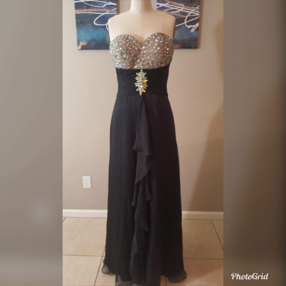 Gown
